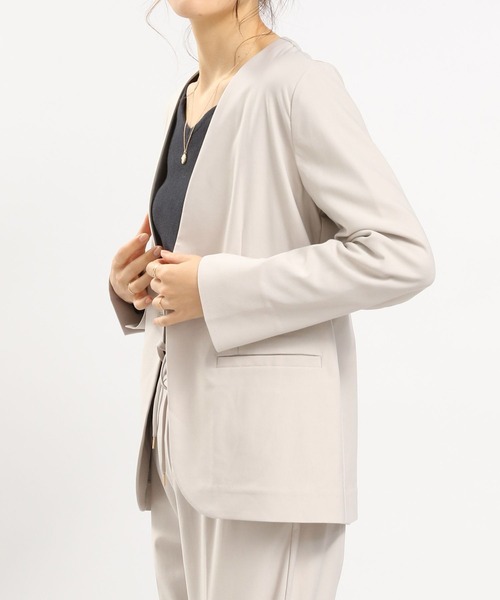 GLOBAL WORK Smile Seed Store（グローバルワーク スマイルシードストア）の「NRストレッチノーカラージャケット/180922（その他アウター・レディース・ネイビー/ブラック/アイボリー・LARGE/MEDIUM）」の2枚目の写真