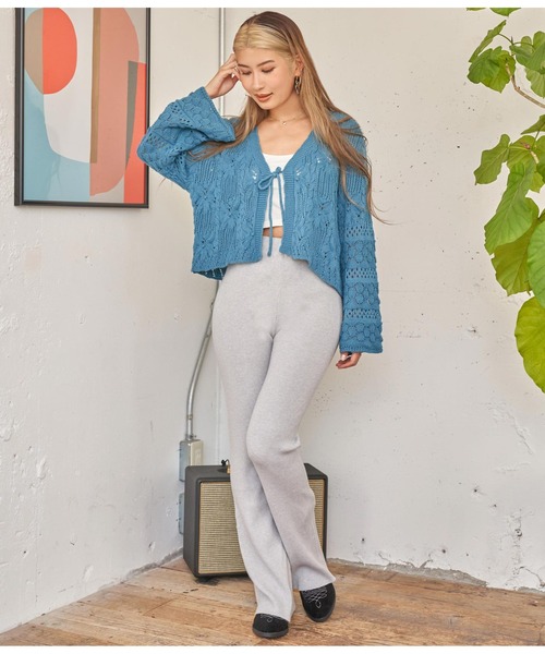 anap mimpi(アナップミンピ)の「フラワー×シェルクロシェニットカーディガン(カーディガン/ボレロ・レディース・ターコイズブルー/キャメル・FREE)」の4枚目の写真