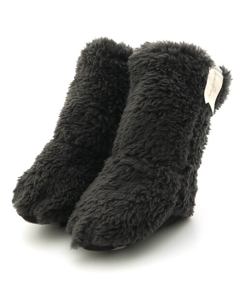 apres les cours（アプレレクール）の「もこもこファーブーティー（ベビーシューズ/ベビーソックス・キッズ・アイボリー/ブラック・12）」の6枚目の写真