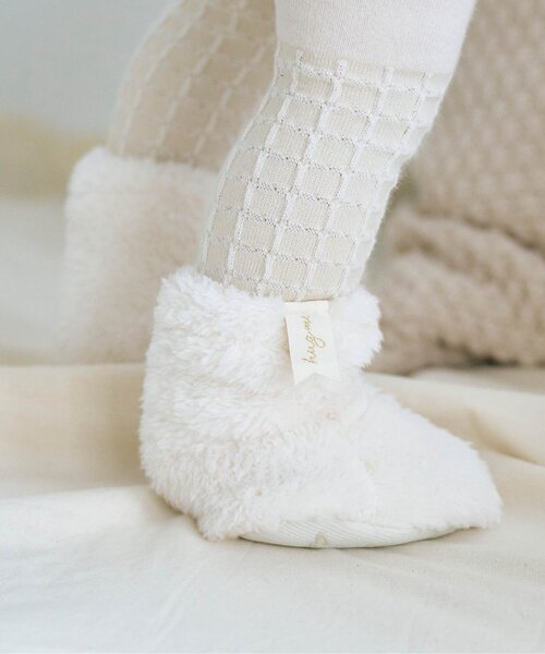 apres les cours（アプレレクール）の「もこもこファーブーティー（ベビーシューズ/ベビーソックス・キッズ・アイボリー/ブラック・12）」の13枚目の写真