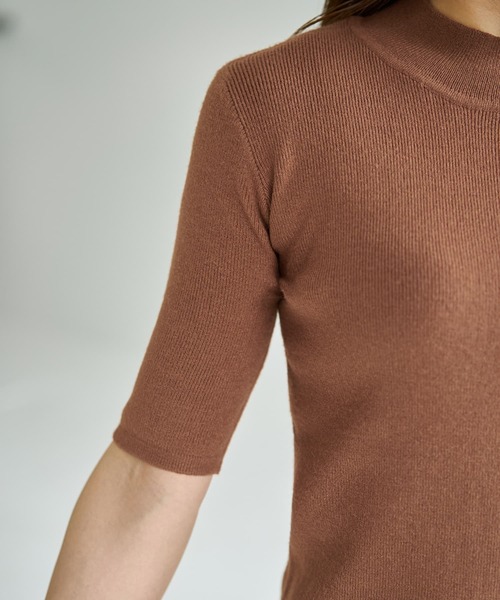 STYLE DELI(スタイルデリ)の「ソフトタッチ◆5分袖ハイネックトップス(ニット/セーター・レディース・ブラウン系その他/ブルー/ブラック/オフホワイト/ライトブラウン/レッド・FREE)」の13枚目の写真