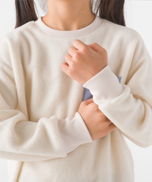 OMNES（オムネス）の「キッズふわふわフリースポケット付きプルオーバー（Tシャツ/カットソー・キッズ・アイボリー/チャコール/キャメル・120/110/130/140/100）」の19枚目の写真
