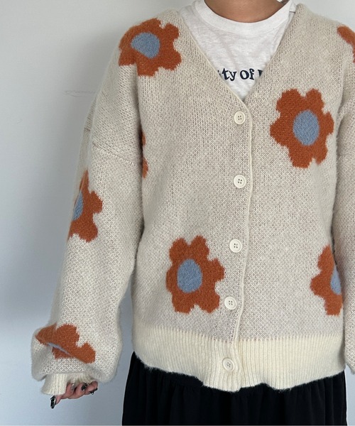 kutir（クティール）の「ふわふわフラワーカーディガン（カーディガン/ボレロ・レディース・グリーン/アイボリー/ネイビー・FREE）」の22枚目の写真