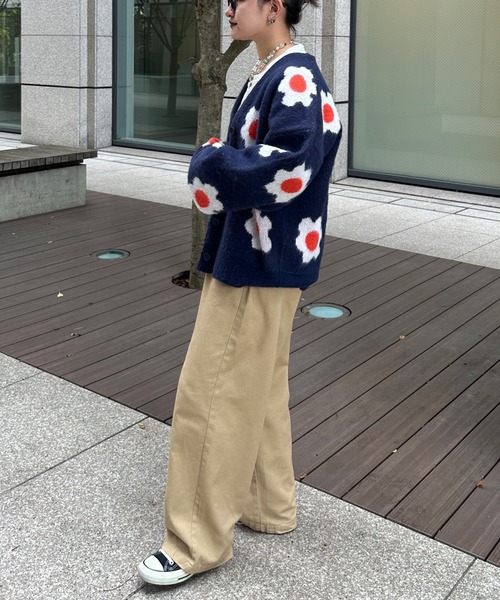 kutir（クティール）の「ふわふわフラワーカーディガン（カーディガン/ボレロ・レディース・グリーン/アイボリー/ネイビー・FREE）」の7枚目の写真