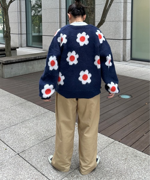 kutir（クティール）の「ふわふわフラワーカーディガン（カーディガン/ボレロ・レディース・グリーン/アイボリー/ネイビー・FREE）」の8枚目の写真