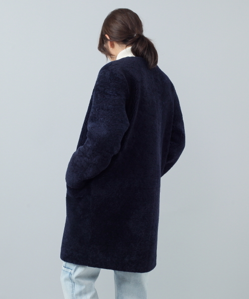 ELFORBR（エルフォーブル）の「オーストラリアムートンコクーンコート（ムートンコート・レディース・ネイビー/キャメル・38）」の6枚目の写真