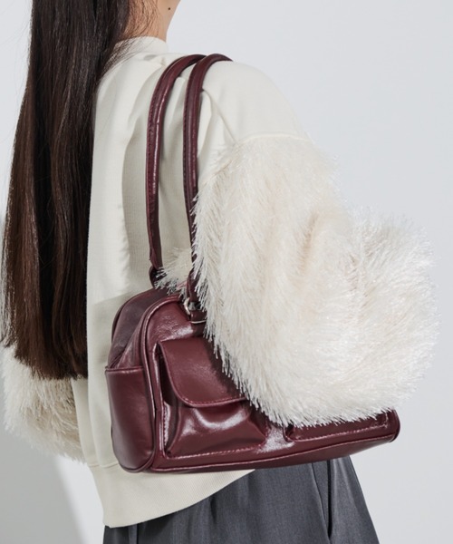 paravion(パラビオン)の「袖フリンジ切替スウェット(スウェット・レディース・ブルー/アイボリー・FREE)」の9枚目の写真