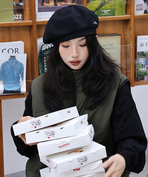 GENZERO 2024 新品星スタッズパンクベレー帽男女兼用ホワイト