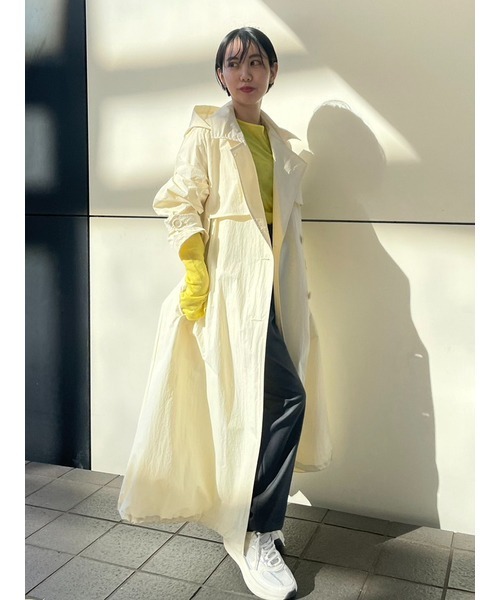 emmi（エミ）の「【emmi atelier】強撚天竺クルーネックカットソー（Tシャツ/カットソー・レディース・ベージュ/イエロー/ダークグレー/ホワイト・FREE）」の18枚目の写真