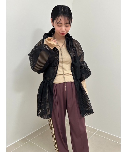 emmi（エミ）の「【emmi atelier】強撚天竺クルーネックカットソー（Tシャツ/カットソー・レディース・ベージュ/イエロー/ダークグレー/ホワイト・FREE）」の19枚目の写真