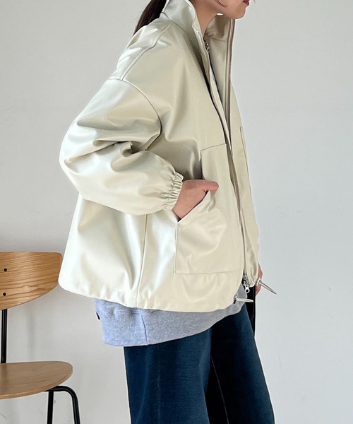 un dix cors（アンディコール）の「エコレザーブルゾン（ブルゾン・レディース・ブラック/アイボリー・FREE）」の5枚目の写真