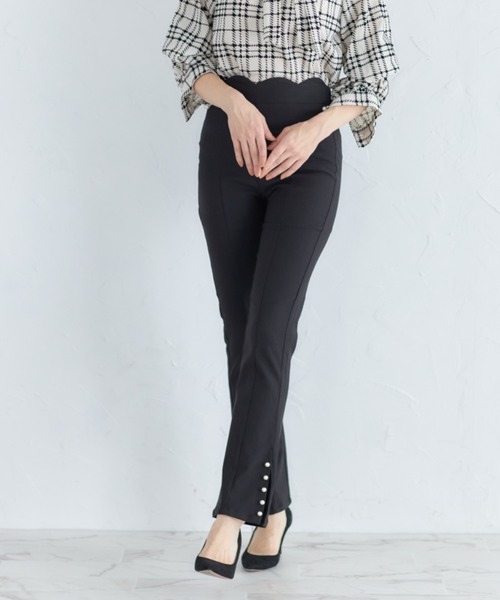 tocco closet（トッコ　クローゼット）の「裾パール付きウエストスカラップカットパンツ（その他パンツ・レディース・ブルー/ブラック・M）」の7枚目の写真