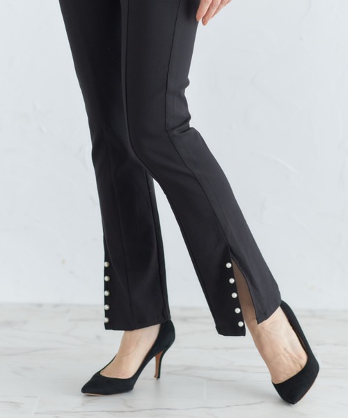 tocco closet（トッコ　クローゼット）の「裾パール付きウエストスカラップカットパンツ（その他パンツ・レディース・ブルー/ブラック・M）」の4枚目の写真