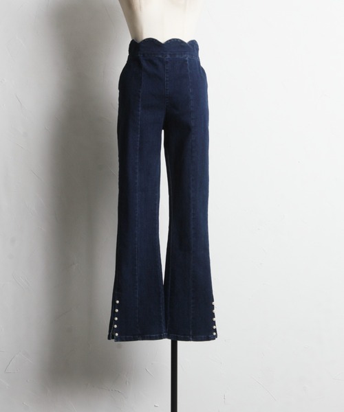 tocco closet（トッコ　クローゼット）の「裾パール付きウエストスカラップカットパンツ（その他パンツ・レディース・ブルー/ブラック・M）」の15枚目の写真