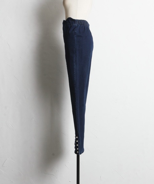 tocco closet（トッコ　クローゼット）の「裾パール付きウエストスカラップカットパンツ（その他パンツ・レディース・ブルー/ブラック・M）」の14枚目の写真