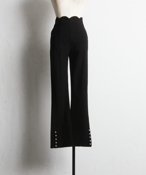 tocco closet（トッコ　クローゼット）の「裾パール付きウエストスカラップカットパンツ（その他パンツ・レディース・ブルー/ブラック・M）」の13枚目の写真