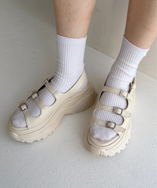 Heather（ヘザー）の「ボリュームソールベルトサンダル　996676（サンダル・レディース・アイボリー/ブラック・M/L）」の6枚目の写真