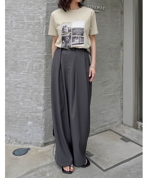 Re:EDIT（リエディ）の「[リニューアル][UVカット][接触冷感][紫外線対策]PARISシティスケープTシャツ（Tシャツ/カットソー・レディース・ホワイト/ブラック/チャコールグレー/ベージュ・MEDIUM/LARGE）」の12枚目の写真