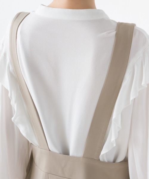 OMNES（オムネス）の「綾織ストレッチサロペットタックスカート（サロペット/オーバーオール・レディース・ブラック/ベージュ・FREE）」の7枚目の写真