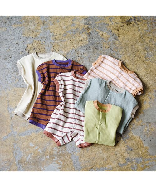 p.premier(ピードットプルミエ)の「イロチ買いしたいシンプルリブロンパース(ロンパース・キッズ・ブルー/グレー/アイボリー/ブラウン/グリーン/ピンク・60/70/80)」の13枚目の写真