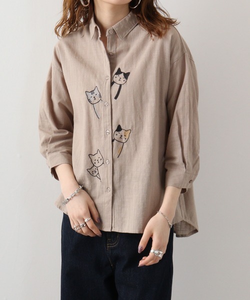 Quelle Chance(ケルシャンス)の「Quelle chance ヒョッコリネコシャツ(シャツ/ブラウス・レディース・ホワイト/ベージュ系/ネイビー系・M)」の22枚目の写真