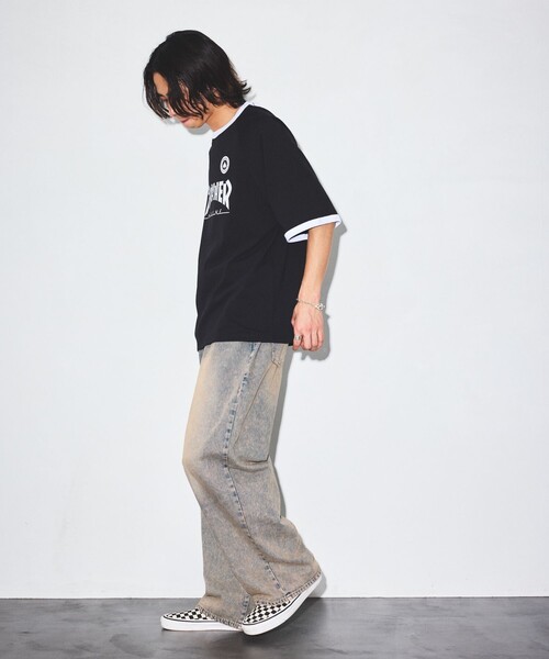 FREAK'S STORE(フリークスストア)の「限定展開 THRASHER×FREAK'S STORE/スラッシャー 別注 ビッグシルエット サッカーシャツ クルーネック プリントTシャツ/リンガーTシャツ(Tシャツ/カットソー・メンズ・ホワイト/ホワイト×ブラック/ブラック/ブラック×ホワイト・SMALL/MEDIUM/LARGE)」の5枚目の写真