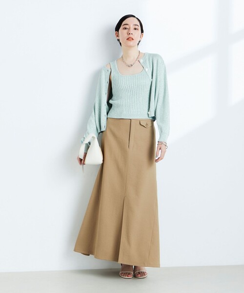 NOLLEY’S(ノーリーズ)の「《アンサンブル対応》ブリリーノラメクルーネックカーディガン(カーディガン/ボレロ・レディース・ゴールド/サックスブルー/チャコールグレー・38)」の5枚目の写真