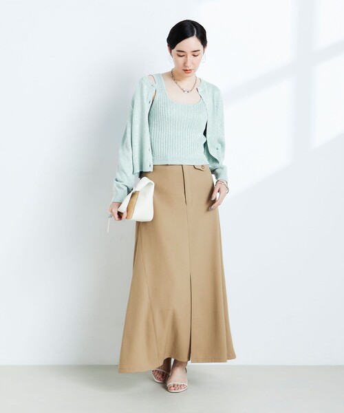 NOLLEY’S(ノーリーズ)の「《アンサンブル対応》ブリリーノラメクルーネックカーディガン(カーディガン/ボレロ・レディース・ゴールド/サックスブルー/チャコールグレー・38)」の6枚目の写真