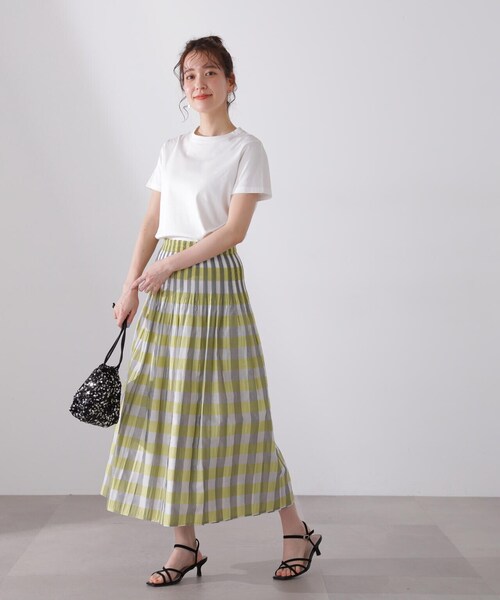 N.（N. Natural Beauty Basic）（エヌエヌナチュラルビューティーベーシック）の「◆シルケットクルーネックＴシャツ（Tシャツ/カットソー・レディース・ベージュ/パープル/ブラック/オフホワイト・MEDIUM）」の14枚目の写真