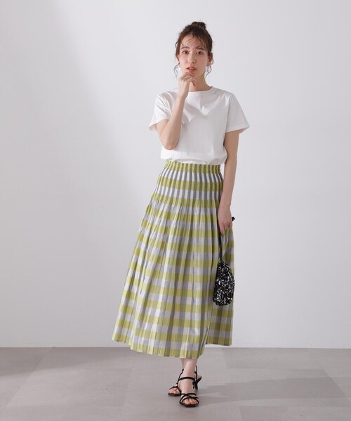 N.（N. Natural Beauty Basic）（エヌエヌナチュラルビューティーベーシック）の「◆シルケットクルーネックＴシャツ（Tシャツ/カットソー・レディース・ベージュ/パープル/ブラック/オフホワイト・MEDIUM）」の16枚目の写真