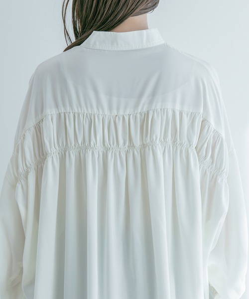 Jayro（ジャイロ）の「スキッパーバックギャザーブラウス（シャツ/ブラウス・レディース・ライトグレー/ホワイト系その他/ラベンダー/イエロー・FREE）」の9枚目の写真