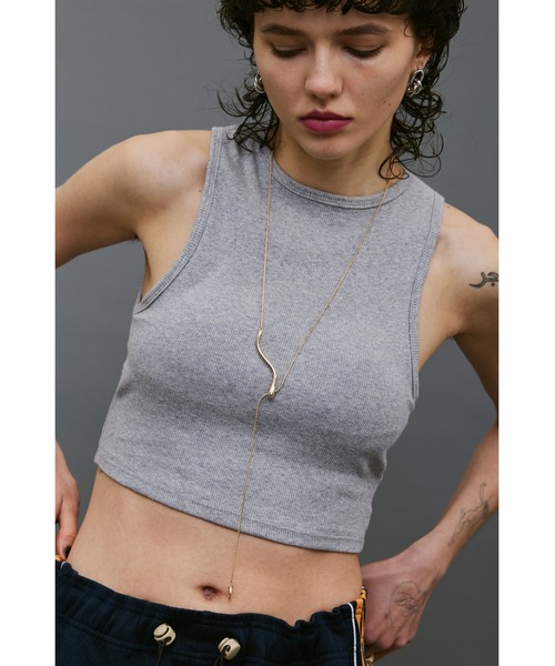 un/neu（アンノイ）の「ウェーブモチーフメタルロングネックレス（ネックレス・レディース・ゴールド/シルバー・FREE）」の2枚目の写真