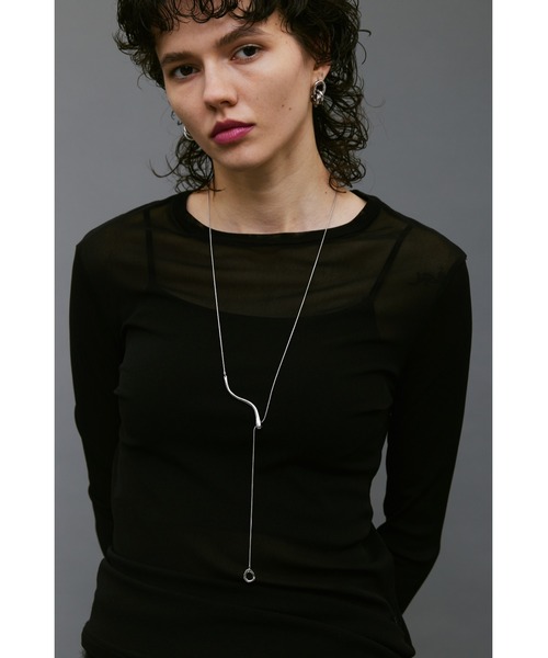 un/neu（アンノイ）の「ウェーブモチーフメタルロングネックレス（ネックレス・レディース・ゴールド/シルバー・FREE）」の10枚目の写真