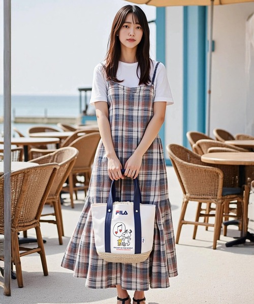 FILA（フィラ）の「FILA フィラ ×PEANUTS ピーナッツ SNOOPY スヌーピー コラボ キャンパス カゴ 巾着 トートバッグ（トートバッグ・レディース・ネイビー/ベージュ/グリーン・FREE）」の16枚目の写真