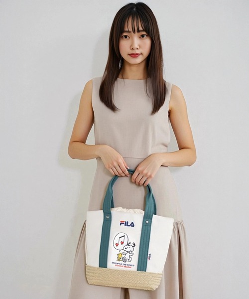 FILA（フィラ）の「FILA フィラ ×PEANUTS ピーナッツ SNOOPY スヌーピー コラボ キャンパス カゴ 巾着 トートバッグ（トートバッグ・レディース・ネイビー/ベージュ/グリーン・FREE）」の13枚目の写真