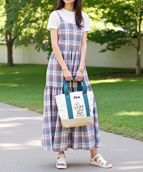 FILA（フィラ）の「FILA フィラ ×PEANUTS ピーナッツ SNOOPY スヌーピー コラボ キャンパス カゴ 巾着 トートバッグ（トートバッグ・レディース・ネイビー/ベージュ/グリーン・FREE）」の14枚目の写真