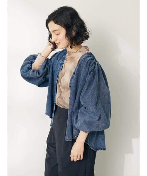 CRAFT STANDARD BOUTIQUE(クラフトスタンダードブティック)の「デニムギャザーヨークブラウス(シャツ/ブラウス・レディース・インディゴブルー/サックスブルー・FREE)」の11枚目の写真