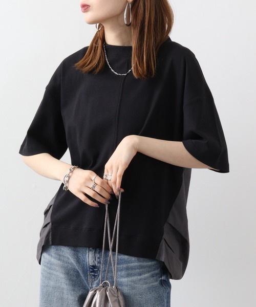 Arinomama(アリノママ)の「Arinomama 異素材ドッキングトップス(Tシャツ/カットソー・レディース・ホワイト/ブラック×グレー/ダークカーキ・FREE)」の1枚目の写真