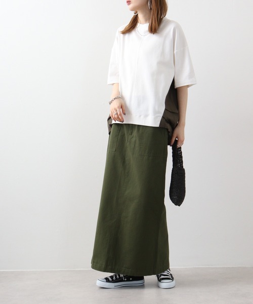 Arinomama(アリノママ)の「Arinomama 異素材ドッキングトップス(Tシャツ/カットソー・レディース・ホワイト/ブラック×グレー/ダークカーキ・FREE)」の12枚目の写真