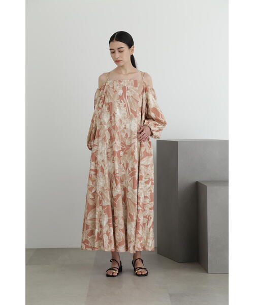 JILL STUART 味わい深く フラワーパターン カラードレス