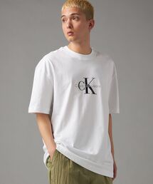 Calvin Klein（カルバン・クライン）の「モノグラムロゴ オーバー