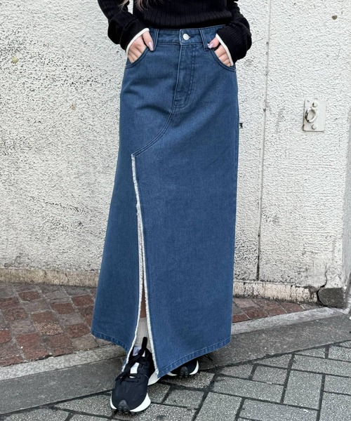 3.3 Field Trip （3.3フィールドトリップ）の「3.3 Field Trip／スリットデニムロングスカート 2107715（スカート・レディース・ブラック/ブルー・SMALL/MEDIUM）」の9枚目の写真