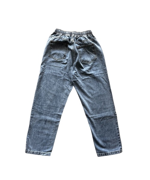 United store(ユナイテッドストア)の「イージーワイドテーパードデニム(デニムパンツ・メンズ・ライトブルー/ブラック/ブルー/チャコールグレー・L/M)」の19枚目の写真
