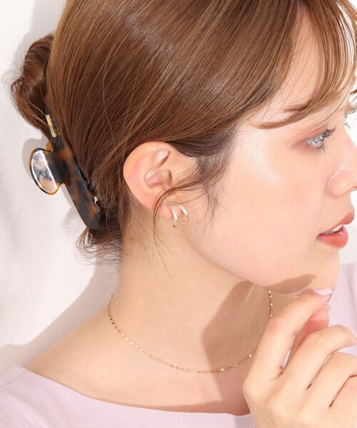 NOLLEY’S(ノーリーズ)の「キラV型イヤリング(イヤリング・レディース・ゴールド・FREE)」の2枚目の写真