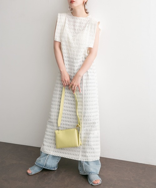 KBF（ケイビーエフ）の「ジャガードレースIラインワンピース（ワンピース・レディース・ブラック/オフホワイト・ONE）」の2枚目の写真