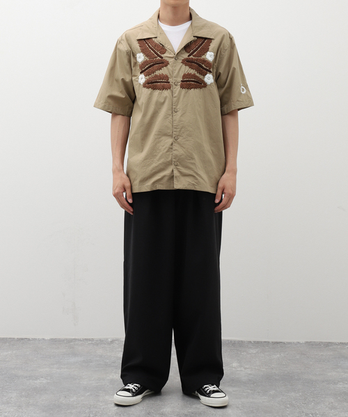 NOMA t.d.(ノーマティーディー)の「NOMA t.d. / ノーマ ティーディー Leaf H.Emb SS Shirt N37-EM03(シャツ/ブラウス・メンズ・ブラック/ボルドー/ベージュ・MEDIUM/LARGE)」の4枚目の写真