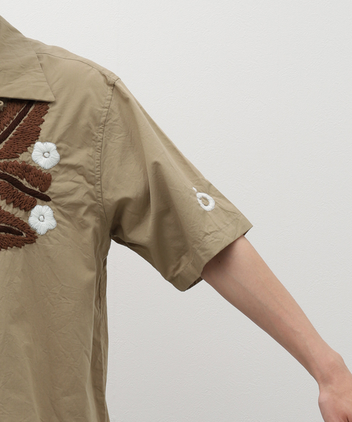 NOMA t.d.(ノーマティーディー)の「NOMA t.d. / ノーマ ティーディー Leaf H.Emb SS Shirt N37-EM03(シャツ/ブラウス・メンズ・ブラック/ボルドー/ベージュ・MEDIUM/LARGE)」の12枚目の写真