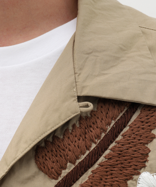 NOMA t.d.(ノーマティーディー)の「NOMA t.d. / ノーマ ティーディー Leaf H.Emb SS Shirt N37-EM03(シャツ/ブラウス・メンズ・ブラック/ボルドー/ベージュ・MEDIUM/LARGE)」の15枚目の写真