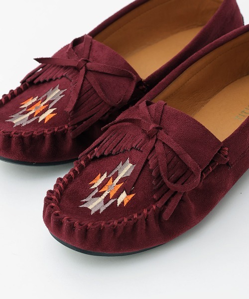 チチカカ（チチカカ）の「ネイティブ刺繍モカシンシューズ（モカシン/デッキシューズ・レディース・ボルドー/ブラウン/ベージュ・MEDIUM/LARGE）」の17枚目の写真