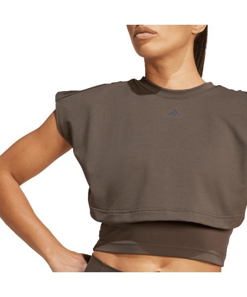 adidas（アディダス）の「アディダス adidas パワー ボクシー フレンチテリー スリーストライプスタンクトップ（タンクトップ・レディース・ブラウン/ブラック・M/L/XL）」の9枚目の写真